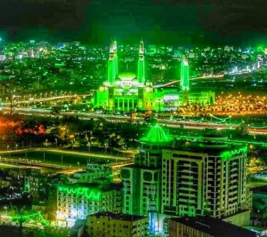 *الحضارة العالمية القادمة: نور العدالة وسمو القيم والعلوم الإلهية*